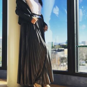 Skirt for sale. Like new. Only wore once.